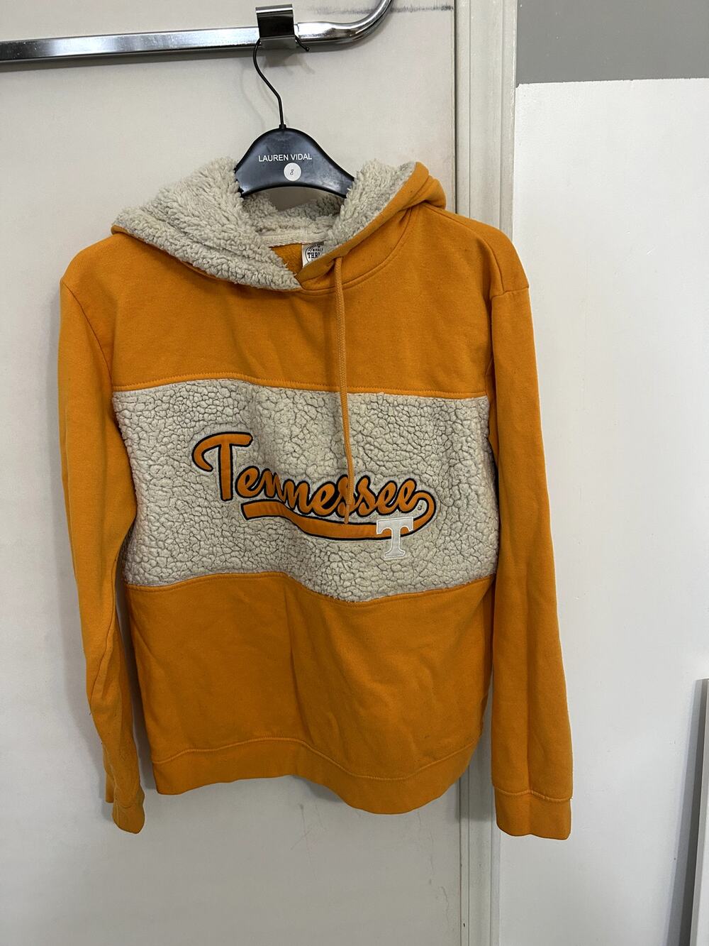 Tennessee Volunteers Rivalry Threads Shearling Hooded Sweatshirt size M